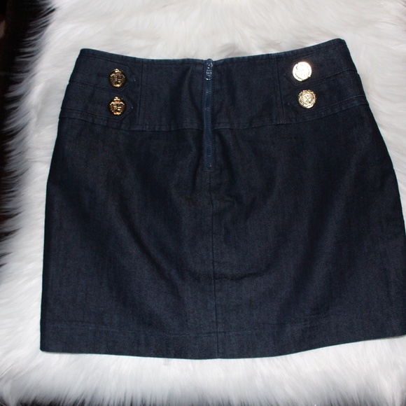 Express, dark blue jean mini skirt with gold buttons - Picture 3 of 5